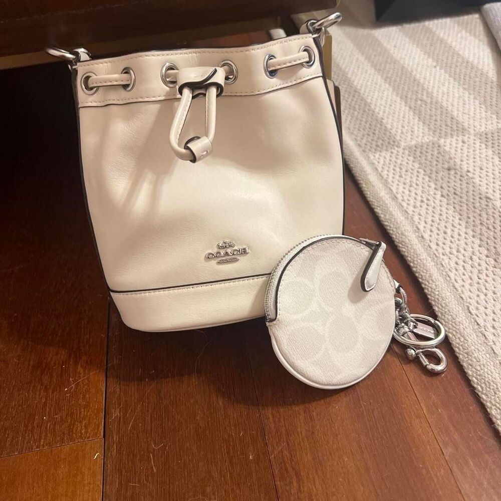 Coach Women's White and Cream Leather Mini Bucket Bag and Coin Purse